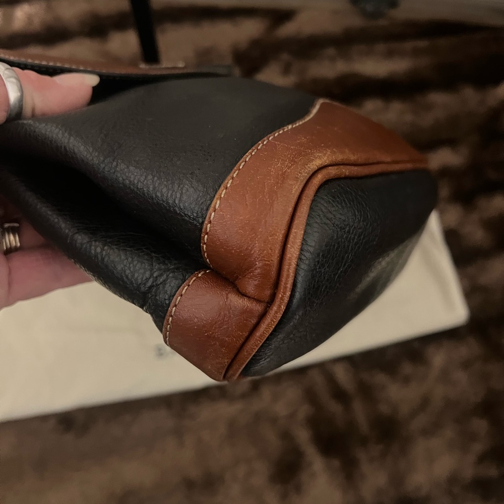 Bally Vintage Bucket Bag - Picture 5 of 12